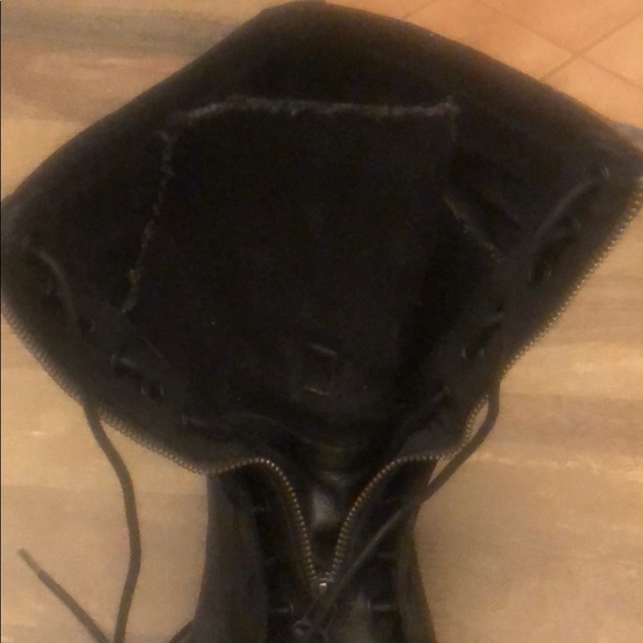 Boots - Picture 6 of 6